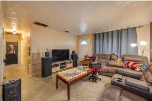 207 MOSS ROAD, AUBURNDALE, FL 33823 Sold 12/05/25