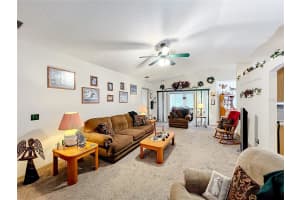 2206 SILVER LAKES DRIVE, LAKELAND, FL 33810 - MLS#MFRL4956889