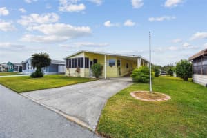 1811 SHERWOOD HILL DR, LAKELAND, FL 33810 - MLS#MFRL4956891