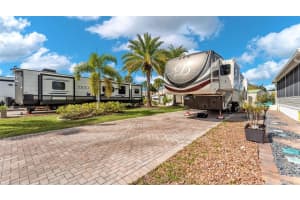 2427 CITRUS TREE ROAD, CLERMONT, FL 34714 Sold 12/30/25