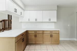 3807 TIMBERLAKE ROAD, LAKELAND, FL 33810 - MLS#MFRL4956980