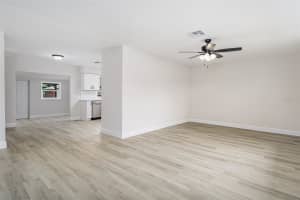 2405 DELROSE DRIVE, LAKELAND, FL 33805 - MLS#MFRL4956981