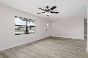 2405 DELROSE DRIVE, LAKELAND, FL 33805 - MLS#MFRL4956981