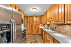 427 EL DORADO STREET, LAKELAND, FL 33809 - MLS#MFRL4957017