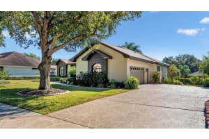 2104 LONGLEAF CIRCLE, LAKELAND, FL 33810 - MLS#MFRL4957029