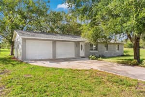 220 HOUSER ROAD, LAKE WALES, FL 33898 - MLS#MFRL4957033