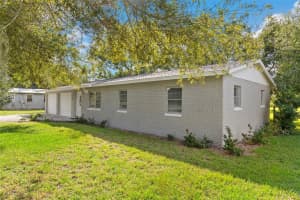 220 HOUSER ROAD, LAKE WALES, FL 33898 - MLS#MFRL4957033