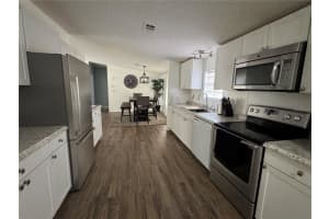 402 OAK RIDGE, LAKELAND, FL 33801 - MLS#MFRL4957073