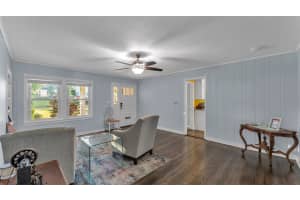 2422 COVENTRY AVE, LAKELAND, FL 33803 - MLS#MFRL4957099