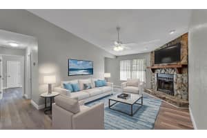 704 HIGHLAND GARDENS LANE, LAKELAND, FL 33813 - MLS#MFRL4957110