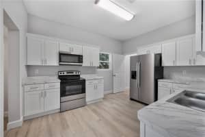 4885 CHERRY DRIVE, MULBERRY, FL 33860 - MLS#MFRL4957114