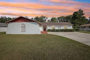 1525 LESLIE DRIVE, LAKELAND, FL 33801 - MLS#MFRL4957115