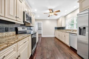 2328 WOODBINE AVENUE, LAKELAND, FL 33803 - MLS#MFRL4957155