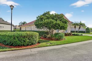 1772 LAUREL GLEN PLACE, LAKELAND, FL 33803 - MLS#MFRL4957169