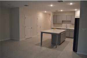 MLS# MFRL4957173, Lakeland, Florida 33803