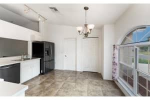 8150 OAKHURST BOULEVARD, LAKELAND, FL 33810 - MLS#MFRL4957204