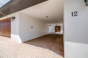 12 LAKEVIEW DRIVE, HAINES CITY, FL 33844 - MLS#MFRL4957223