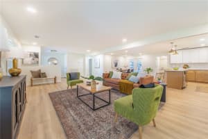 1628 LAKEWOOD DRIVE, LAKELAND, FL 33813 - MLS#MFRL4957228