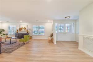 1628 LAKEWOOD DRIVE, LAKELAND, FL 33813 - MLS#MFRL4957228