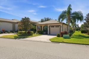 733 MEANDERING WAY, POLK CITY, FL 33868 - MLS#MFRL4957246