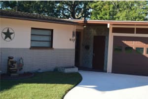 922 BONNIE DRIVE, LAKELAND, FL 33803 - MLS#MFRL4957256