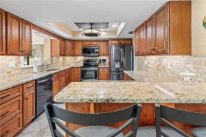 731 CANBERRA ROAD, WINTER HAVEN, FL 33884 - MLS#MFRL4957294