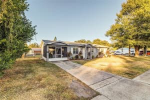 1526 EDGEWOOD DRIVE, LAKELAND, FL 33803 - MLS#MFRL4957299