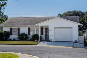 2234 SEA ISLAND CIR N, LAKELAND, FL 33810 - MLS#MFRL4957304