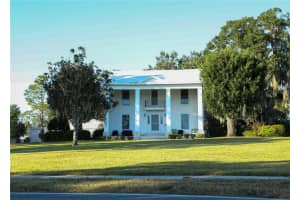 1542 LAKE ARIANA BOULEVARD, AUBURNDALE, FL 33823 - MLS#MFRL4957305