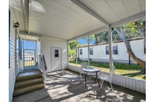 444 SKYLINE DRIVE, LAKELAND, FL 33801 - MLS#MFRL4957319