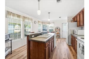 444 SKYLINE DRIVE, LAKELAND, FL 33801 - MLS#MFRL4957319