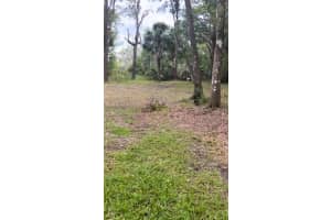 4520 SADDLE CREEK FARM ROAD, LAKELAND, FL 33801 Sold 12/25/25