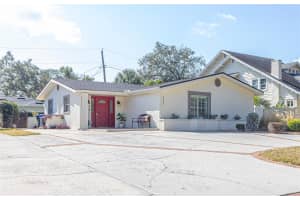 327 EASTON DRIVE, LAKELAND, FL 33803 - MLS#MFRL4957367