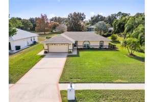 102 WATERVIEW CIRCLE, AUBURNDALE, FL 33823 - MLS#MFRL4957369