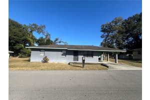 1615 Blossom Cir E, LAKELAND