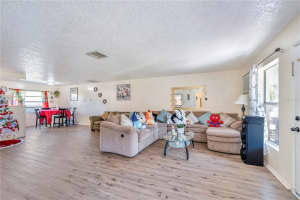 2330 WYDINE DRIVE, LAKELAND, FL 33801 - MLS#MFRL4957437