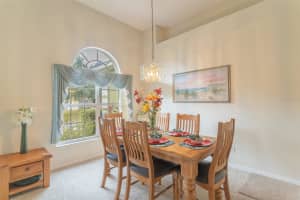 118 STEAMBOAT BOULEVARD, DAVENPORT, FL 33897 - MLS#MFRL4957443