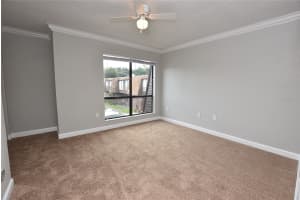 1836 CRYSTAL LAKE DRIVE, LAKELAND, FL 33801 - MLS#MFRL4957447