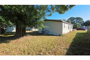 437 SKYLINE DRIVE, LAKELAND, FL 33801 - MLS#MFRL4957492