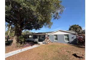 1404 CRESCENT PLACE, LAKELAND, FL 33801 - MLS#MFRL4957508