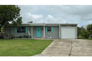 526 ALTA VISTA, ENGLEWOOD, FL 34224 - MLS#MFRL4957533