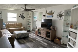 526 ALTA VISTA, ENGLEWOOD, FL 34224 - MLS#MFRL4957533