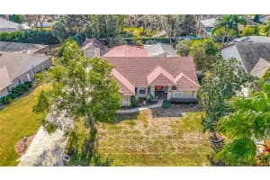 1621 SIR HENRYS TRAIL, LAKELAND, FL 33809 - MLS#MFRL4957546