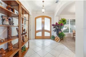 108 LAKE REGION BOULEVARD, WINTER HAVEN, FL 33881 - MLS#MFRL4957549