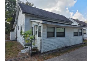 404 Nw 7th St, MULBERRY