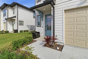 631 LONGBOAT DRIVE, DAVENPORT, FL 33896 - MLS#MFRL4957558