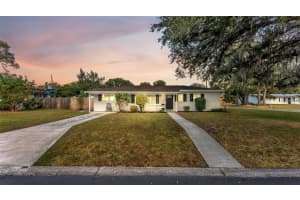 1644 Pineberry St, LAKELAND