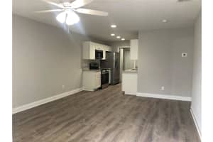 310 AVENUE U NE #B, WINTER HAVEN, FL 33881 - MLS#MFRL4957595