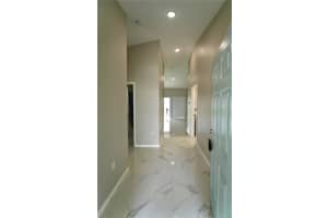 1435 Axel Cir Winter Haven, FL 33880 - Off Market