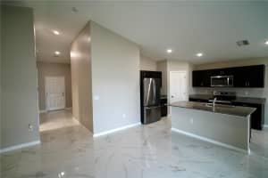 1435 Axel Cir Winter Haven, FL 33880 - Off Market